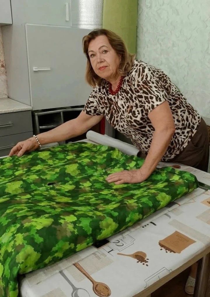 Как волонтер «серебряного» возраста Хамдия Кудашова помогает фронту
