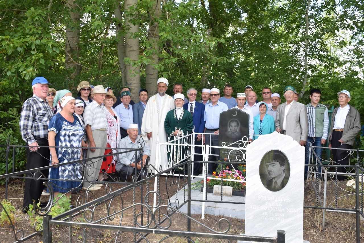 Нурлатцы приняли участие в мероприятии, посвященном памяти  земляка Гакиля Сагирова