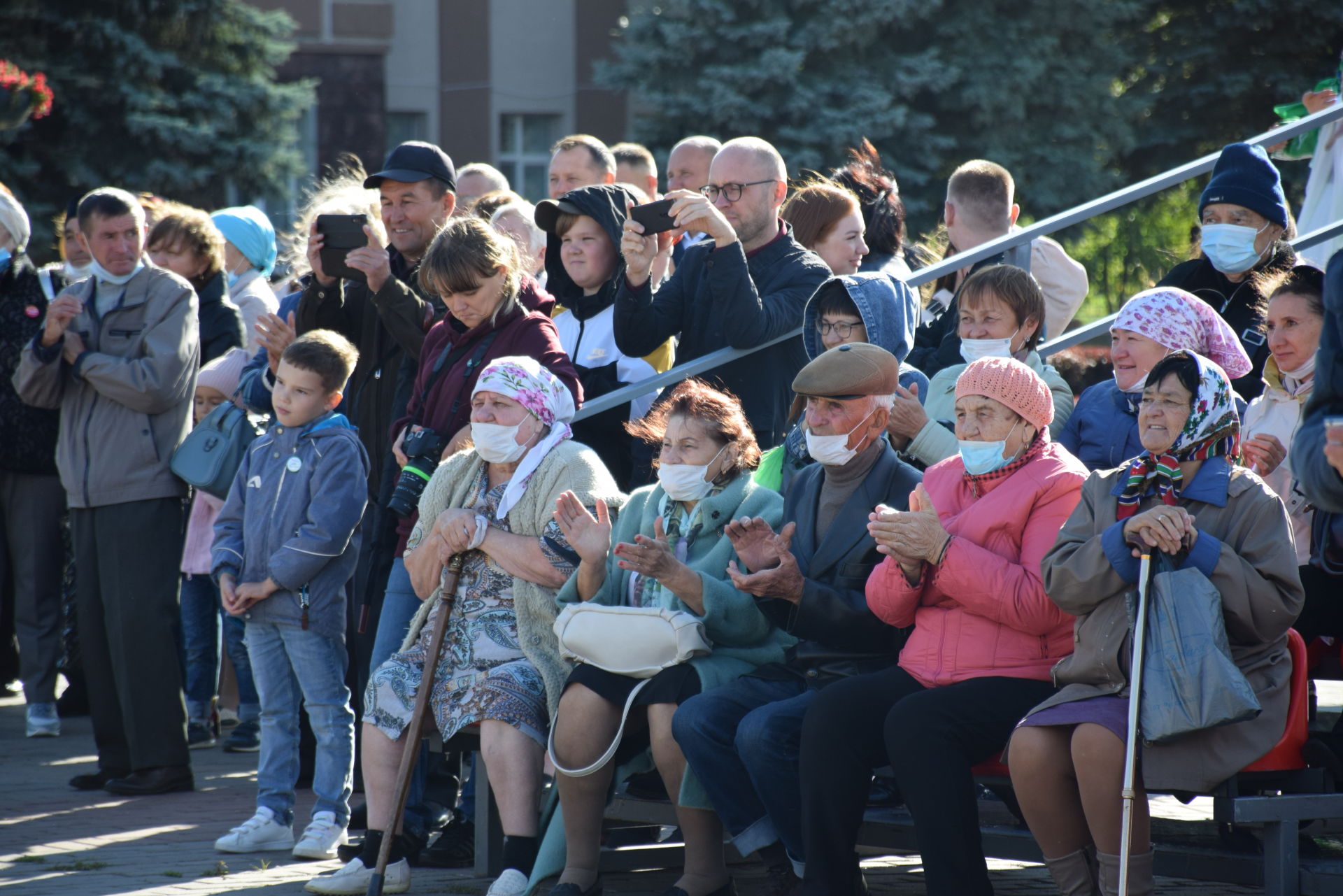 Нурлатцы масштабным праздником отметили День города и День работников нефтяной и газовой промышленности