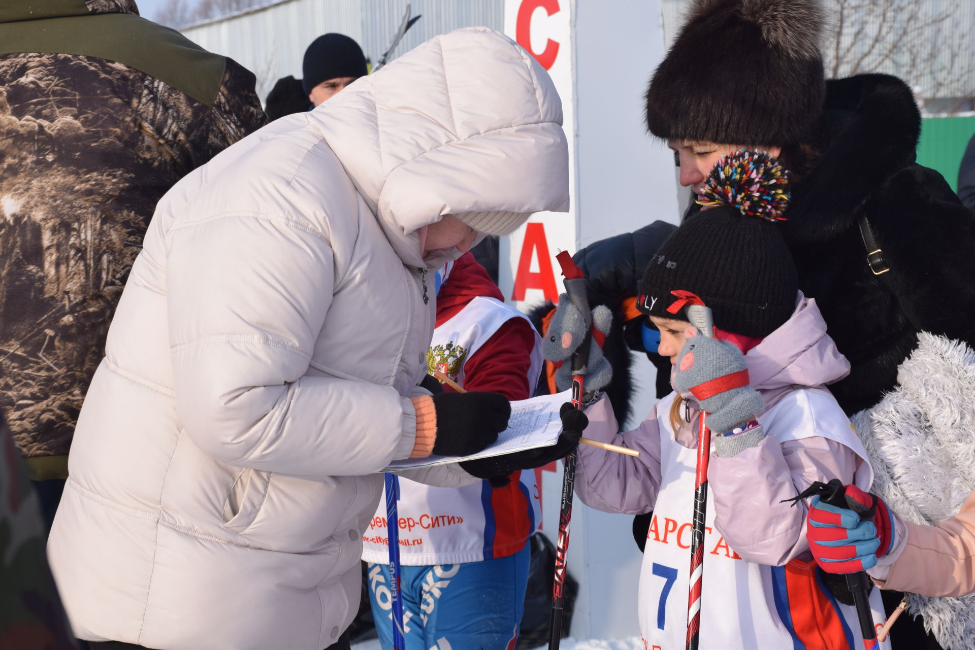 В селе Богдашкино Нурлатского района прошли открытые соревнования по лыжным гонкам памяти Г.В.Цыганова