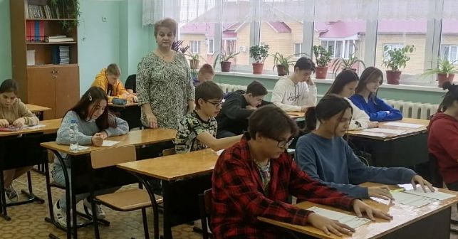 Нурлатские школьники на каникулах готовятся к экзаменам