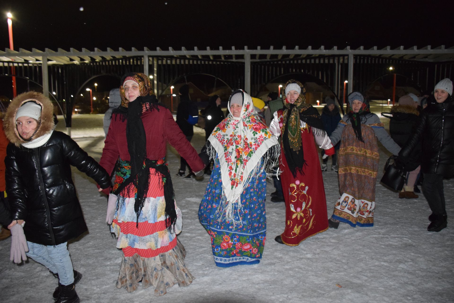 В парке «Спортивный» официально открылась Елка