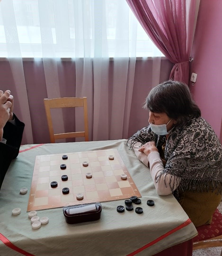 В Нурлате прошли турниры по шахматам и шашкам 