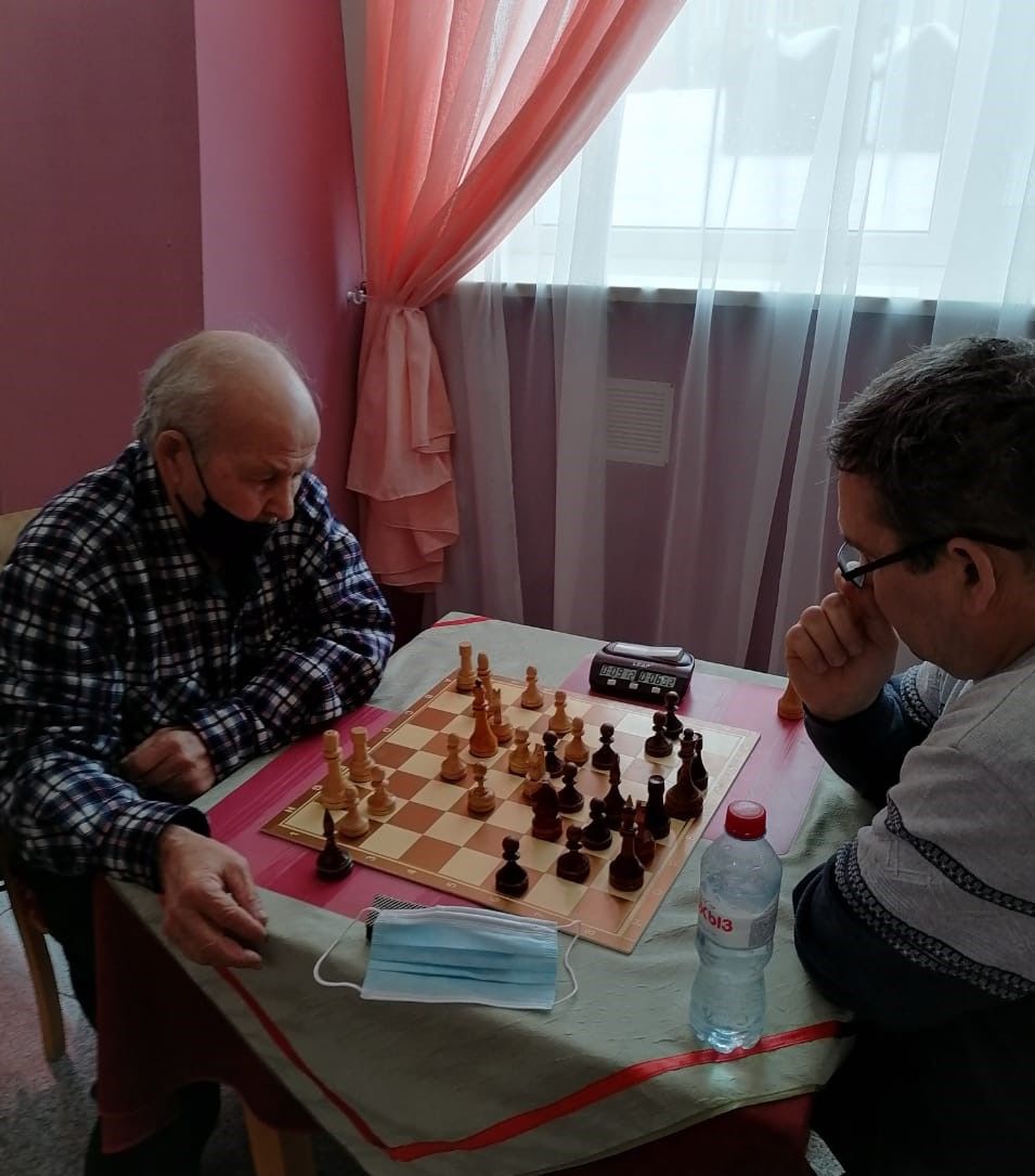 В Нурлате прошли турниры по шахматам и шашкам 