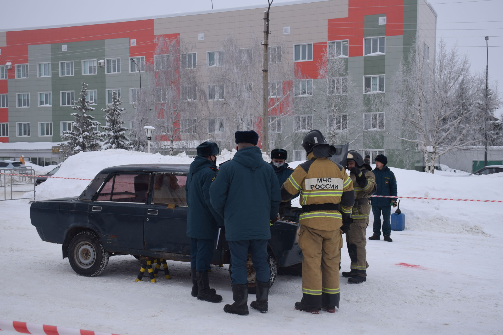 В Нурлате соревнуются за звание лучшего спасателя