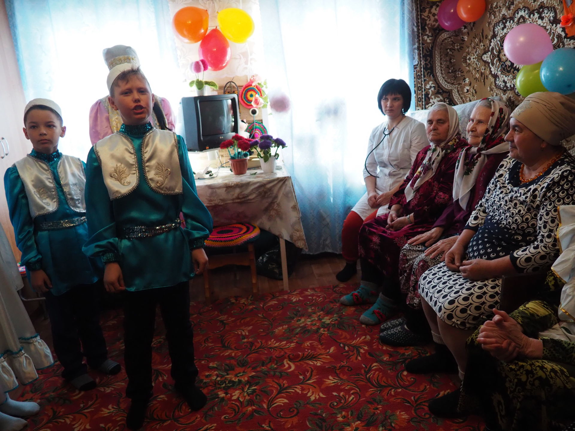 Получатели социальных услуг Нурлатского района встречают Навруз