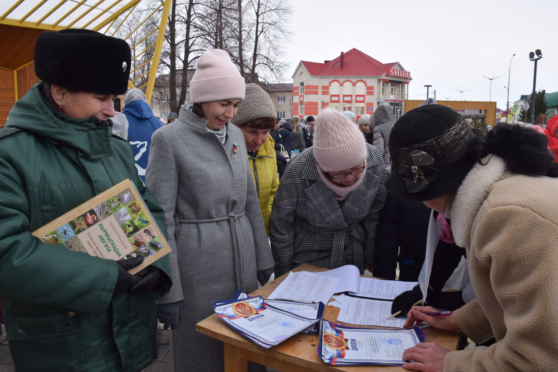 В Нурлате прошел первый районный фестиваль скворечников «На крыльях весны»