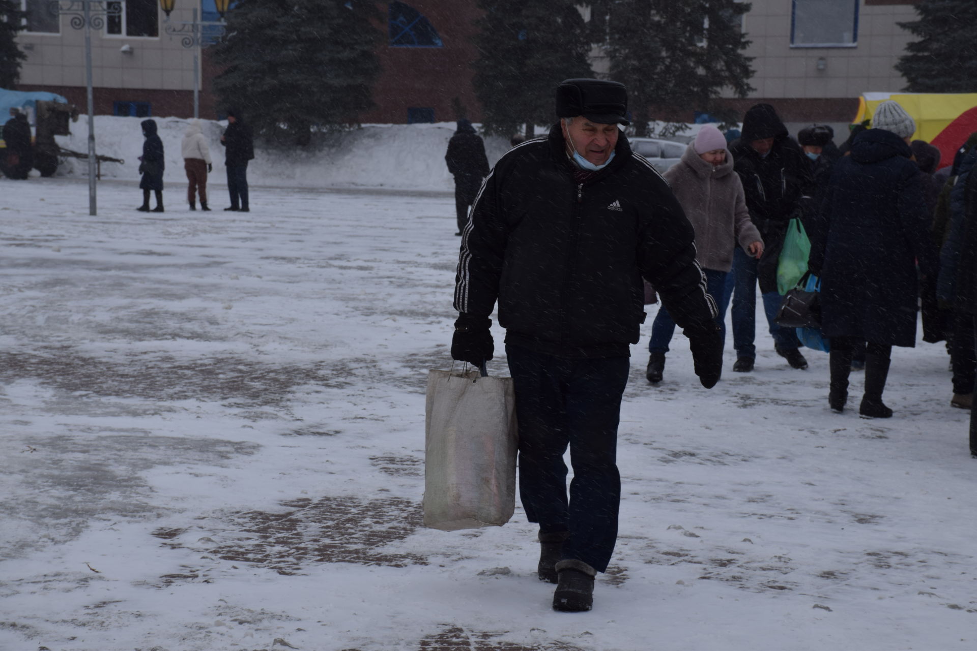 В Нурлате прошли предпраздничные ярмарки