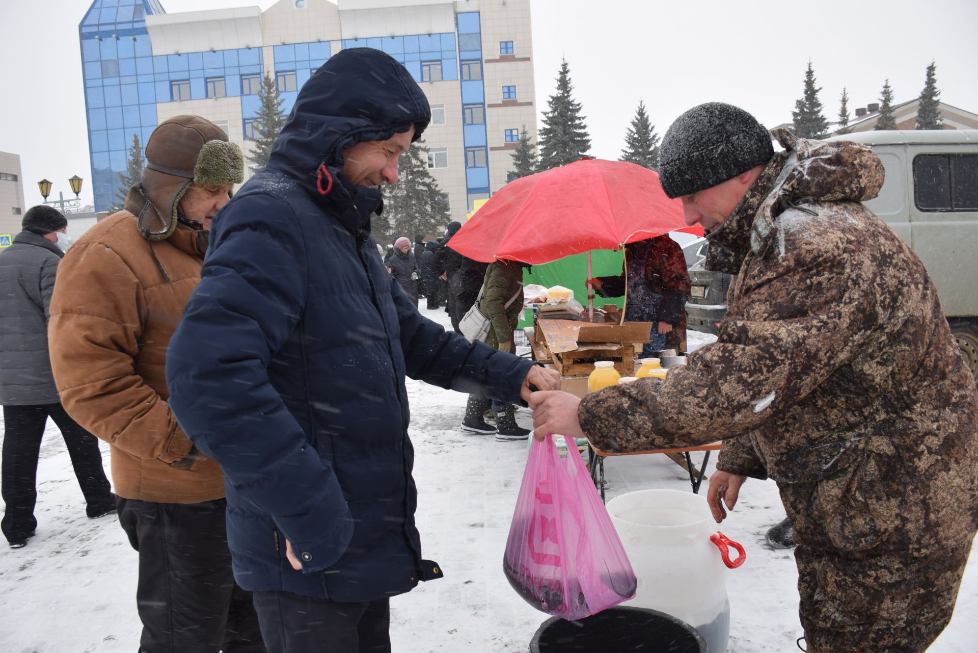 В Нурлате прошли предпраздничные ярмарки