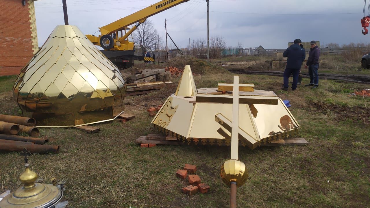 Вербное воскресенье стало двойным праздником для жителей Караульной Горы