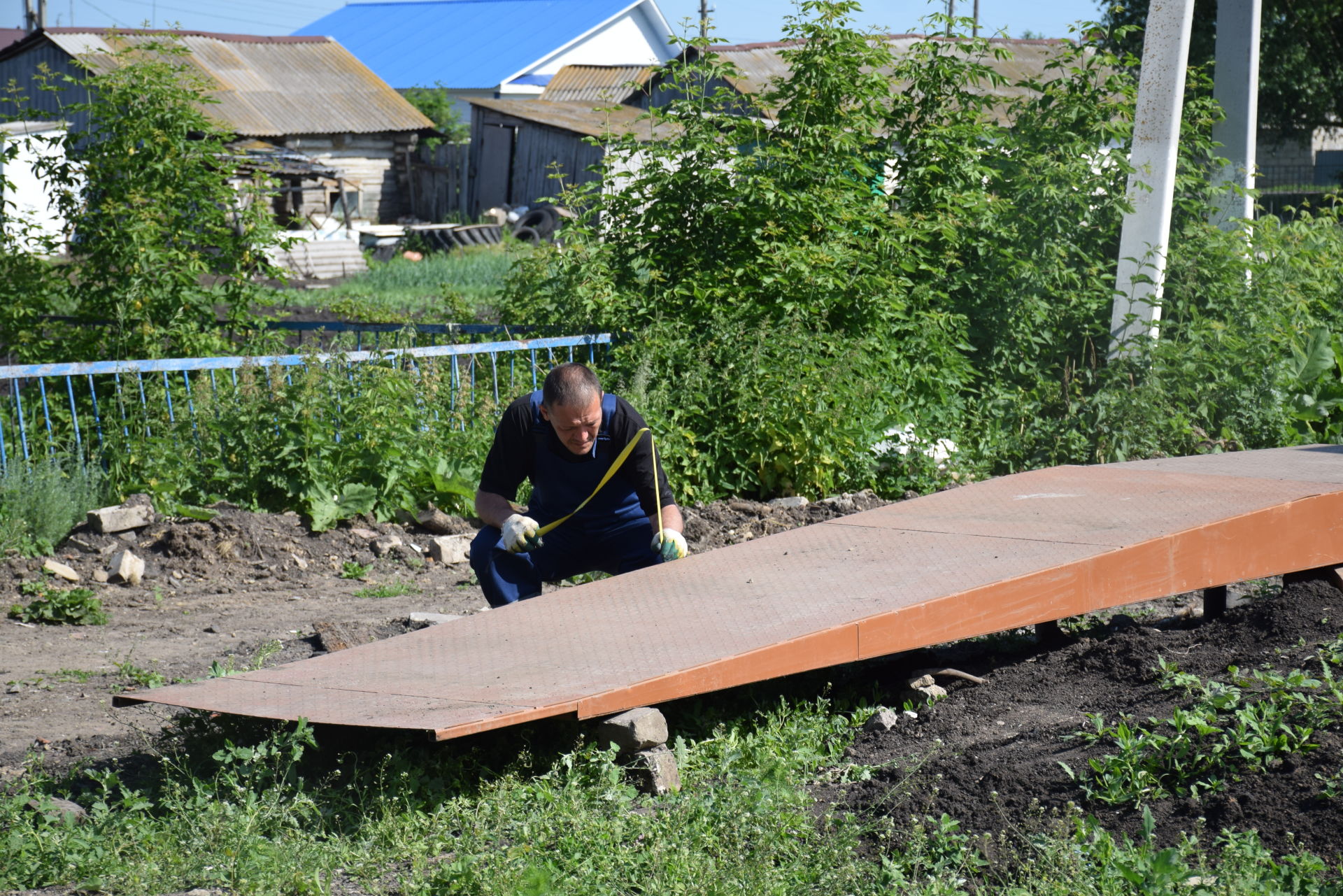 Алмаз Ахметшин посетил объект строительства в Новом Иглайкине