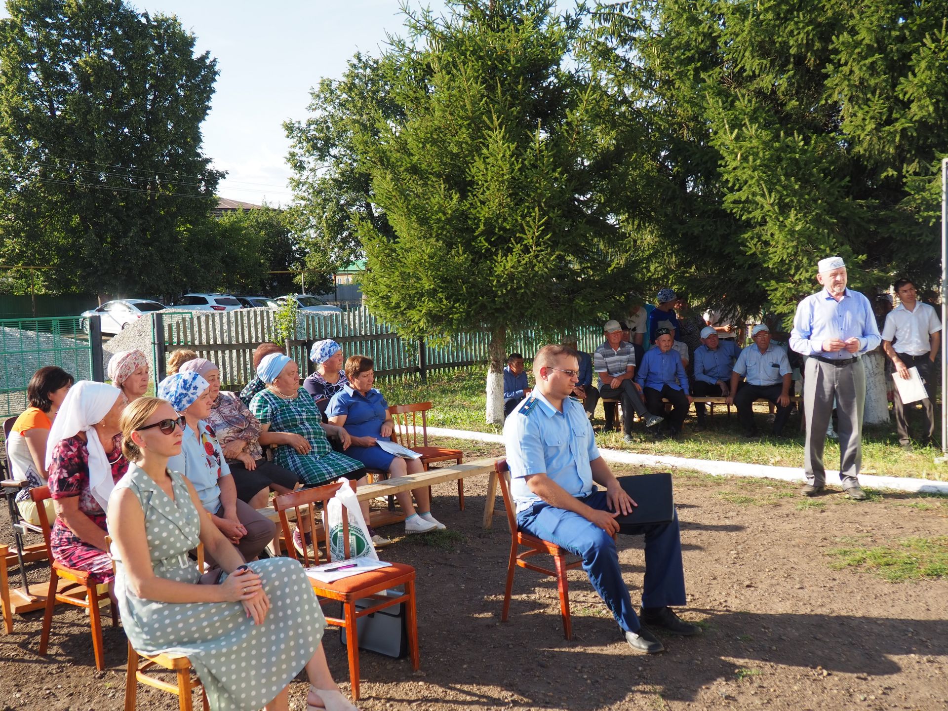 В Нурлатском районе стартовали летние сходы граждан