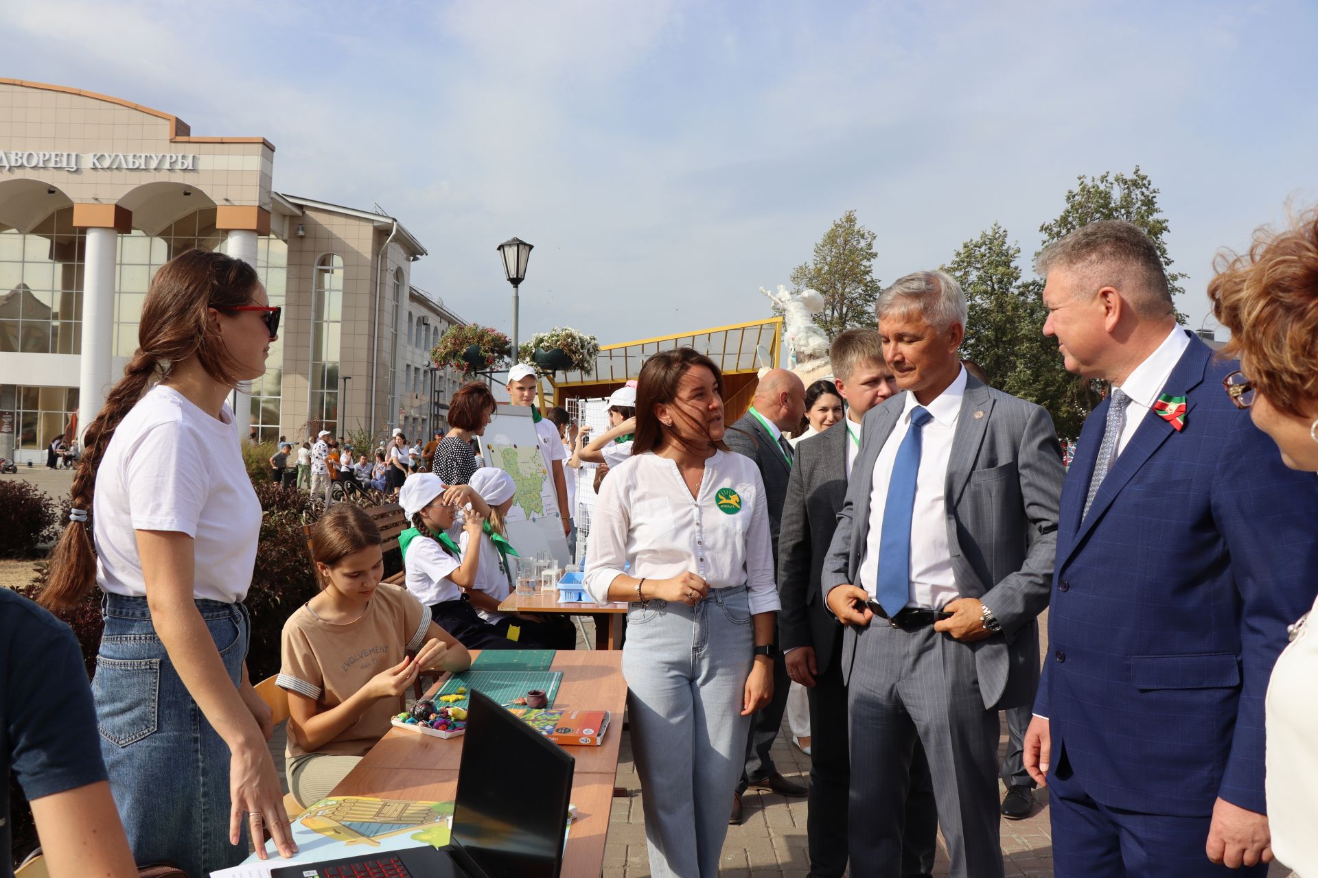 В Нурлате с размахом отметили День республики и День города