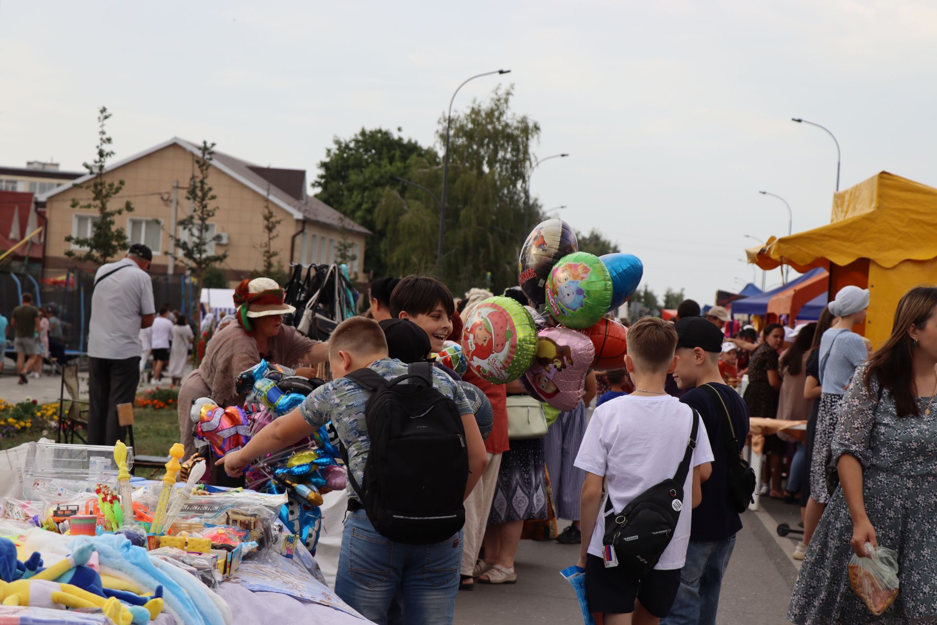 В Нурлате с размахом отметили День республики и День города