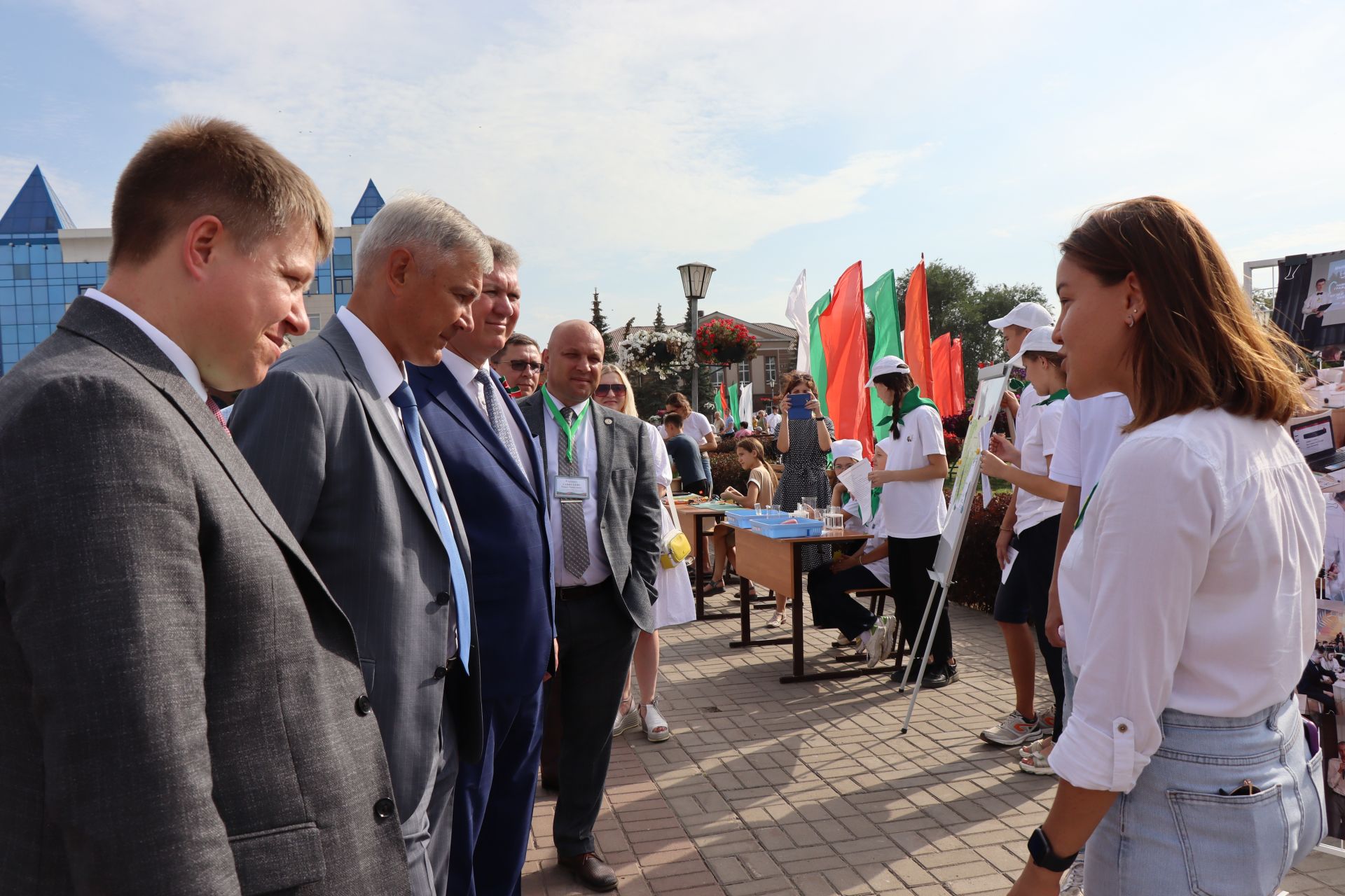 В Нурлате с размахом отметили День республики и День города