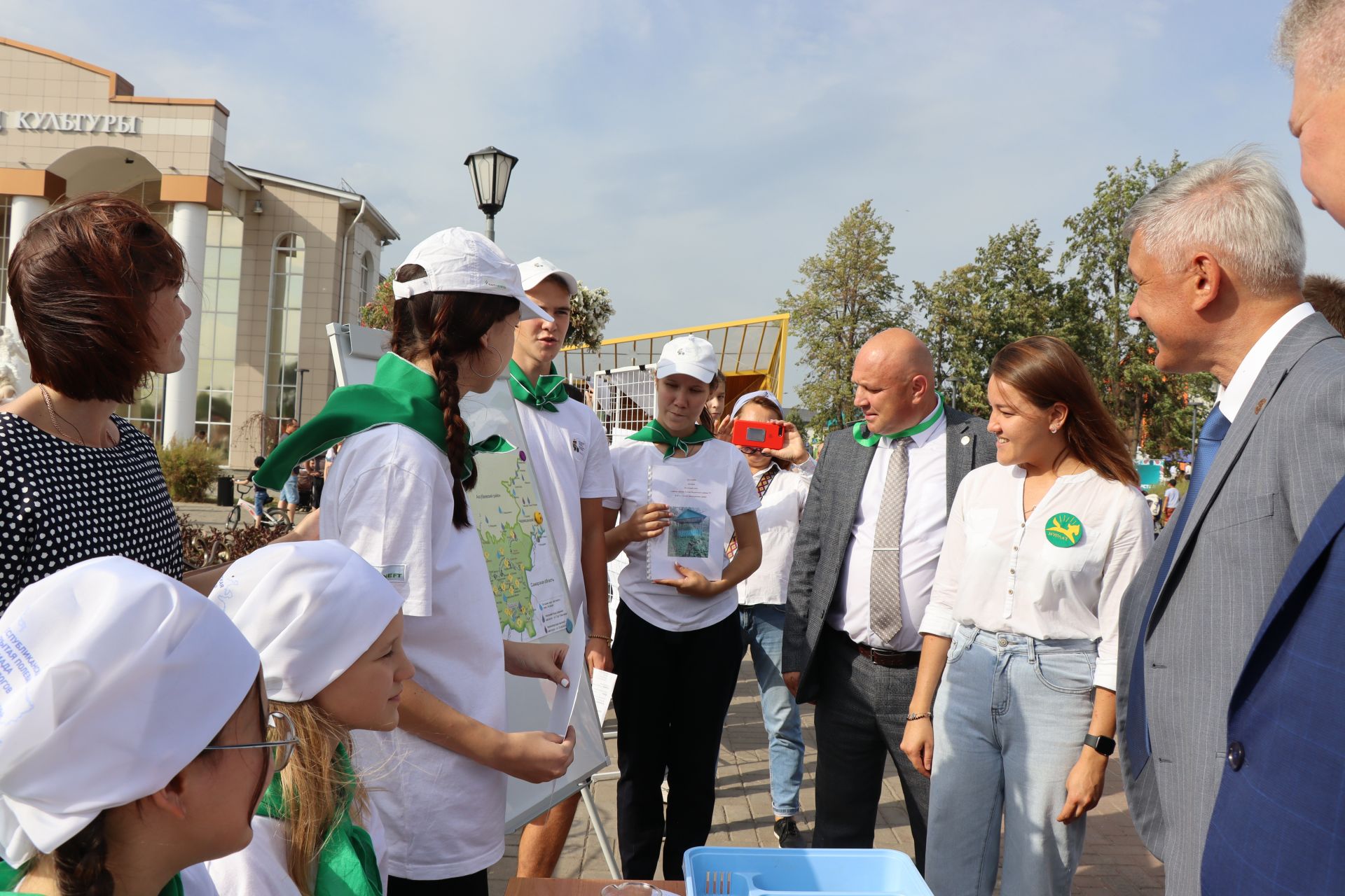 В Нурлате с размахом отметили День республики и День города