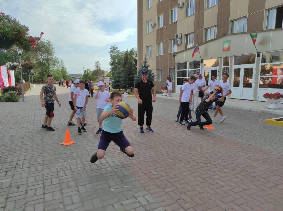 В Нурлате Аллея здоровья объединила три праздника