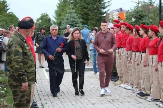 Соцкоординаторы Нурлатского филиала Фонда «Защитники Отечества» привлекают участников СВО к военно-патриотической работе с молодежью.