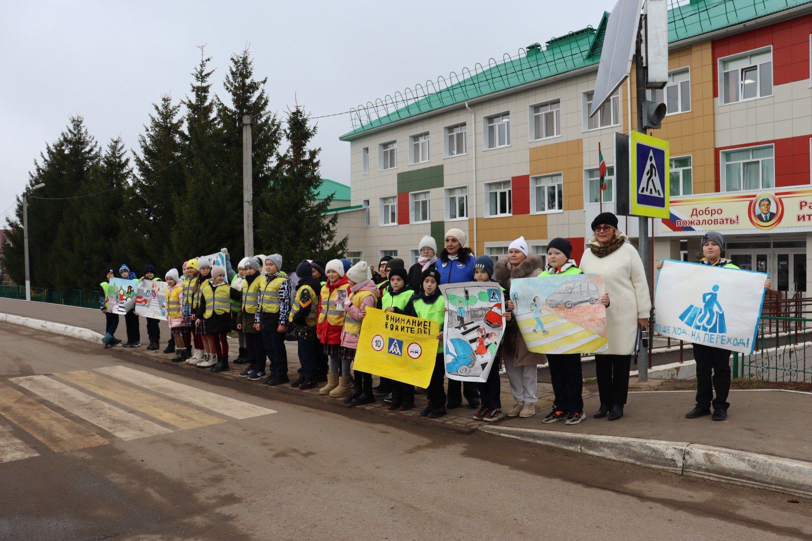 В Республике Татарстан прошли массовые акции, приуроченные ко Дню памяти жертв ДТП