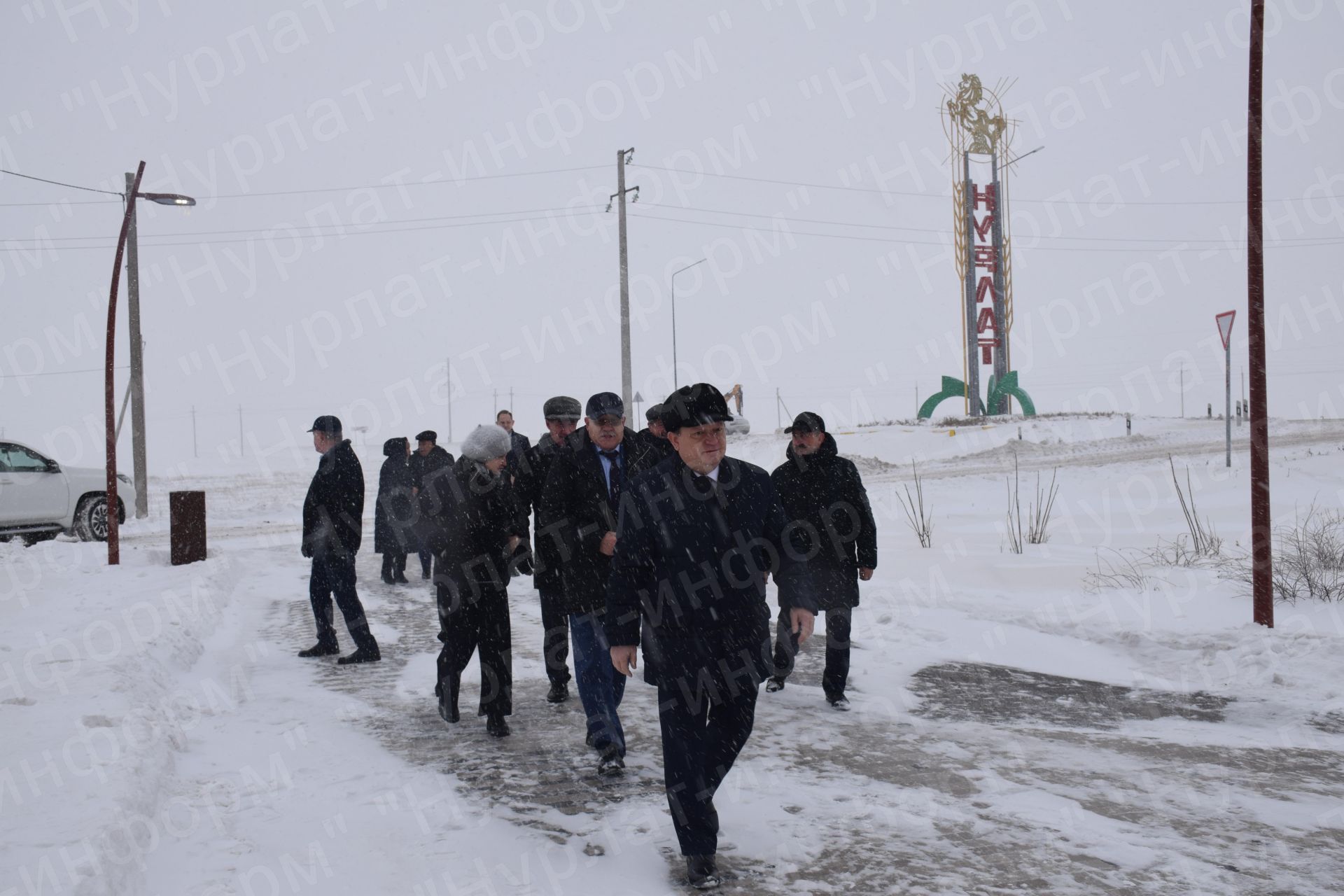 При участии Олега Морозова в Нурлате открыли бульвар Кариева на одноименной улице