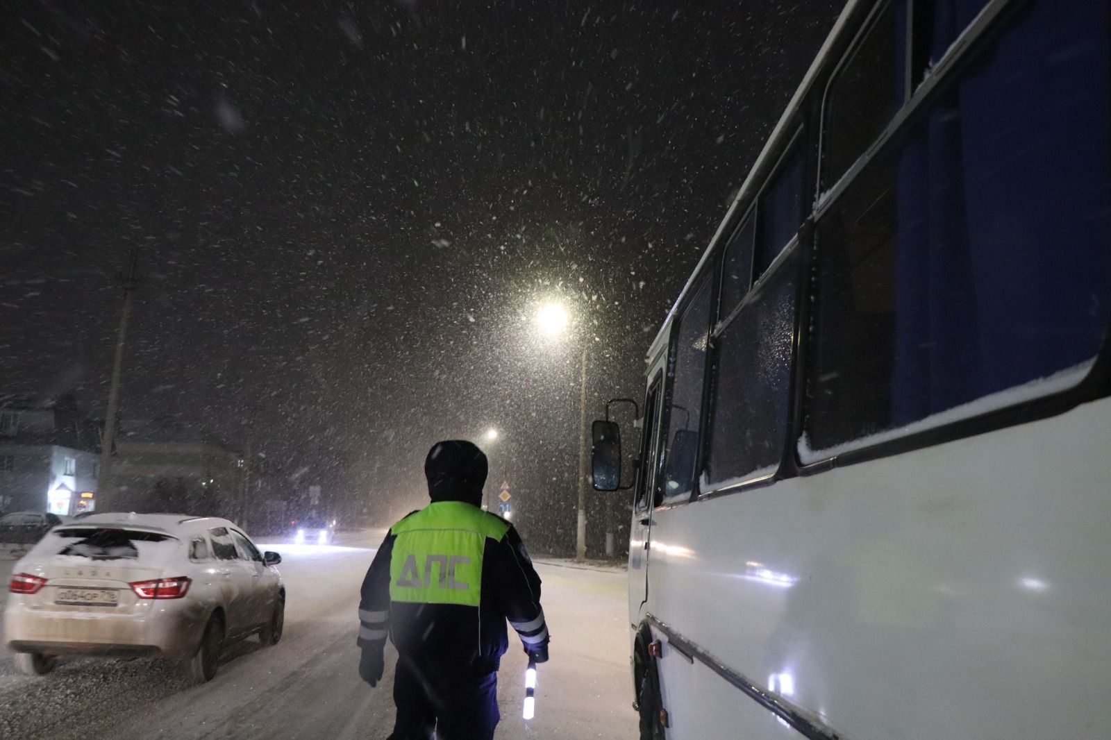 Нурлатские автоинспекторы регулярно проводят проверки пассажирского транспорта