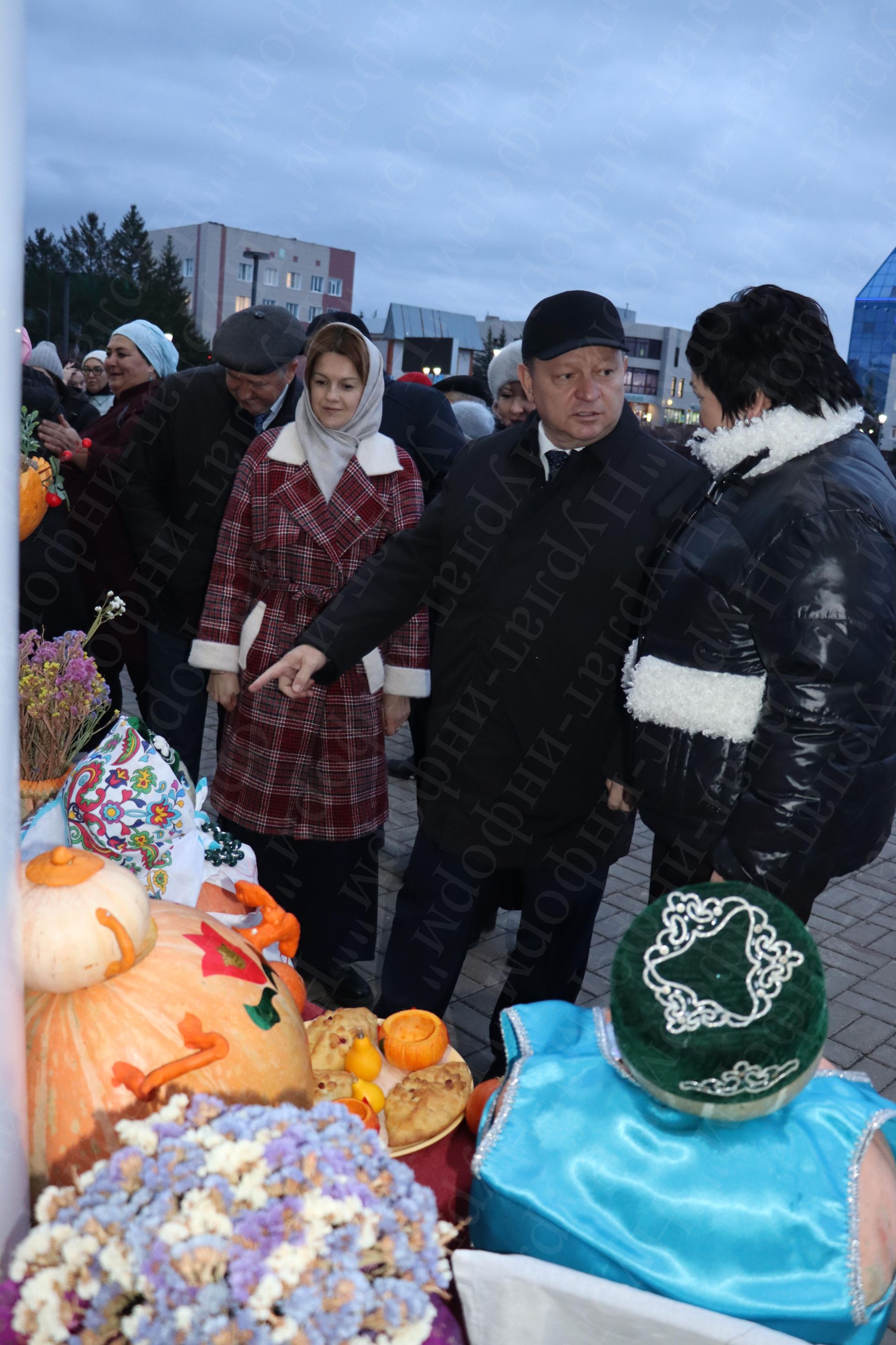 На фестивале в Нурлате представили самую большую тыкву весом более чем в 70 кг