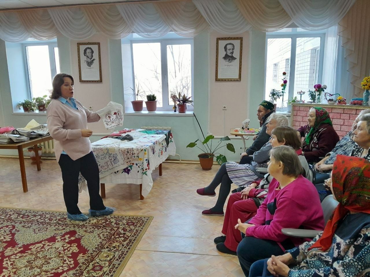 В Нурлатском доме-интернате для престарелых и инвалидов состоялось мероприятие «Прикладное искусство татар»