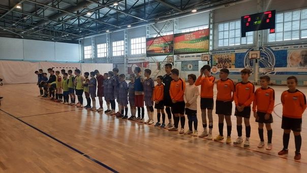 Нурлатские спортсмены получили бронзу на соревнованиях по мини-футболу