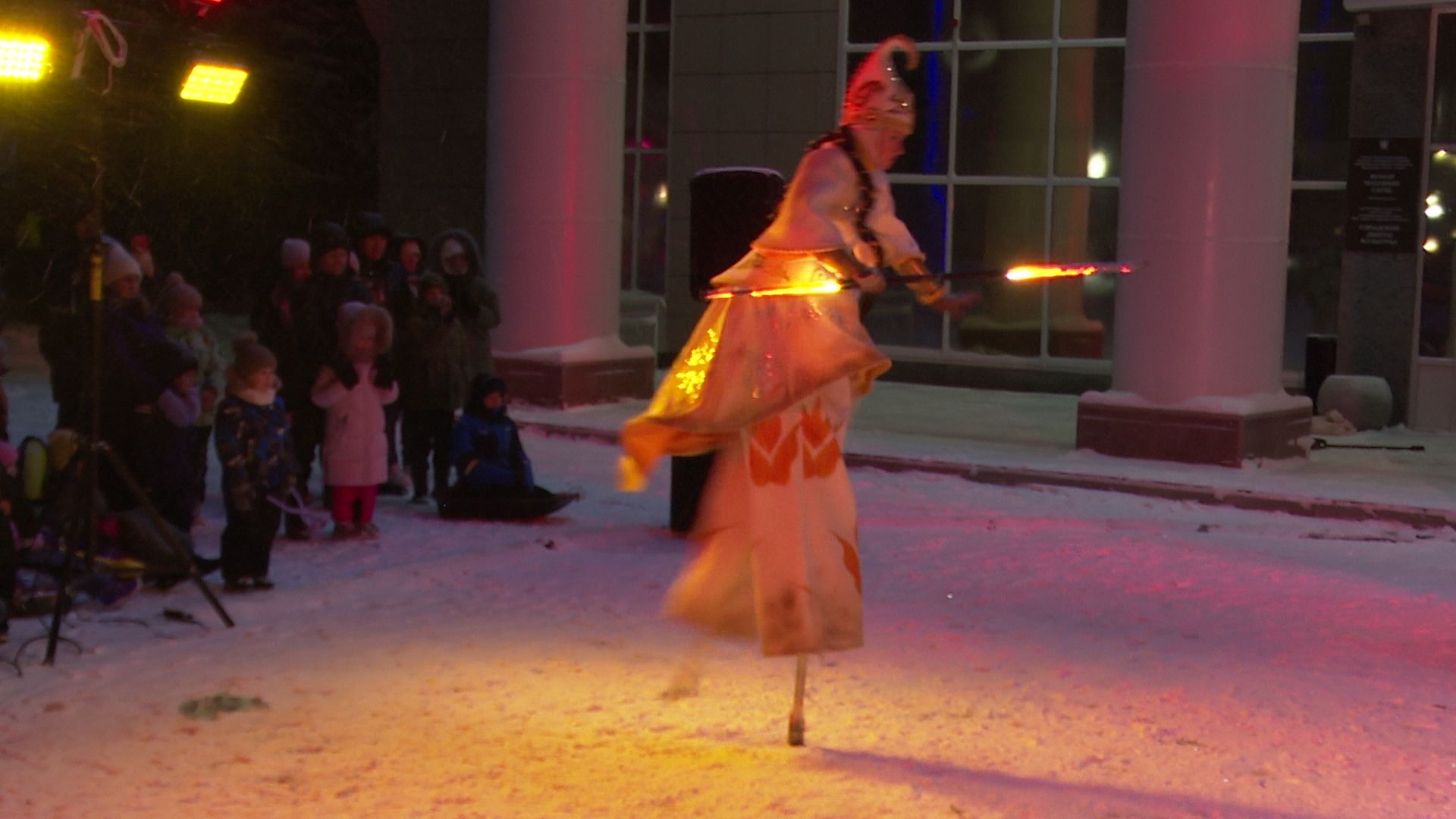 В Нурлате показали уличный спектакль «Абикины сказки»