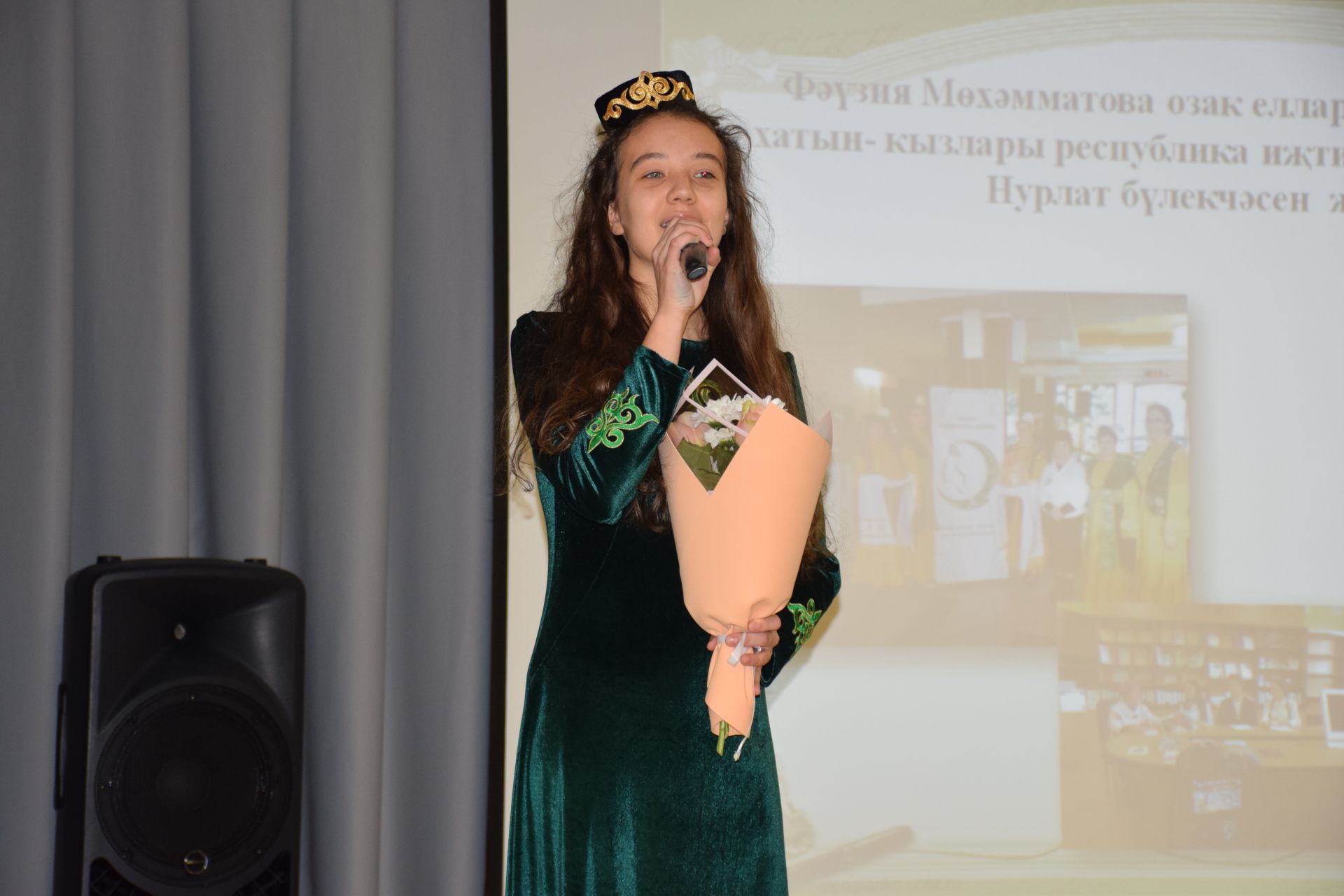 В Нурлате прошел творческий вечер известной поэтессы Фаузии Мухаметовой