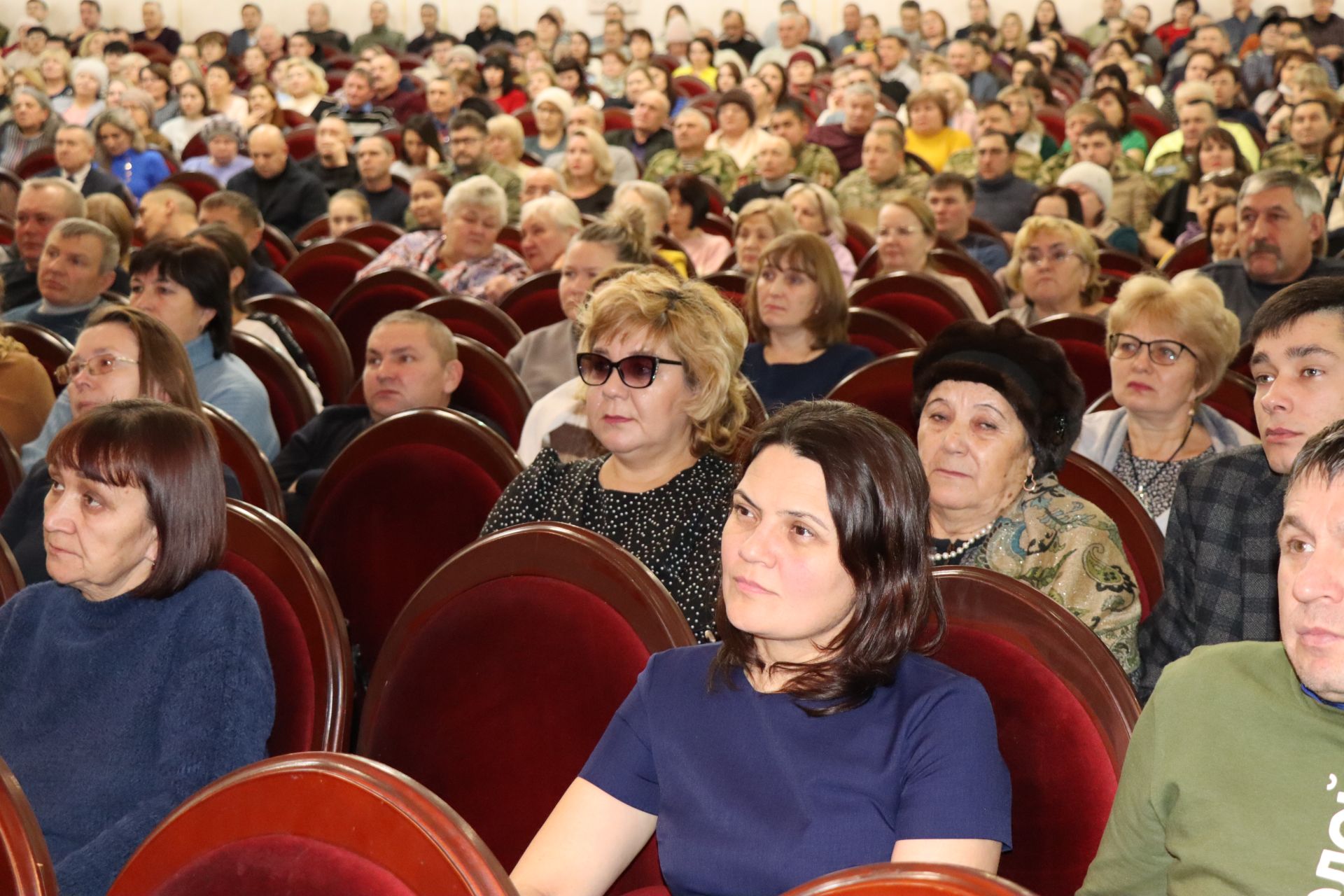 На благотворительном концерте нурлатцы собрали около 300 тысяч рублей в помощь участникам СВО