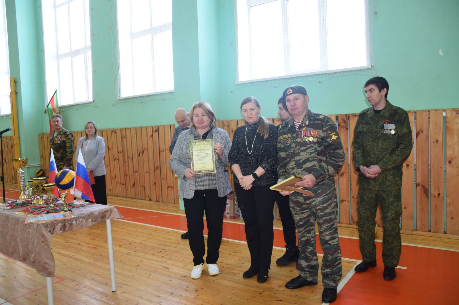 В Нурлатском аграрном техникуме прошел турнир по волейболу, посвященный Дню Героев Отечества