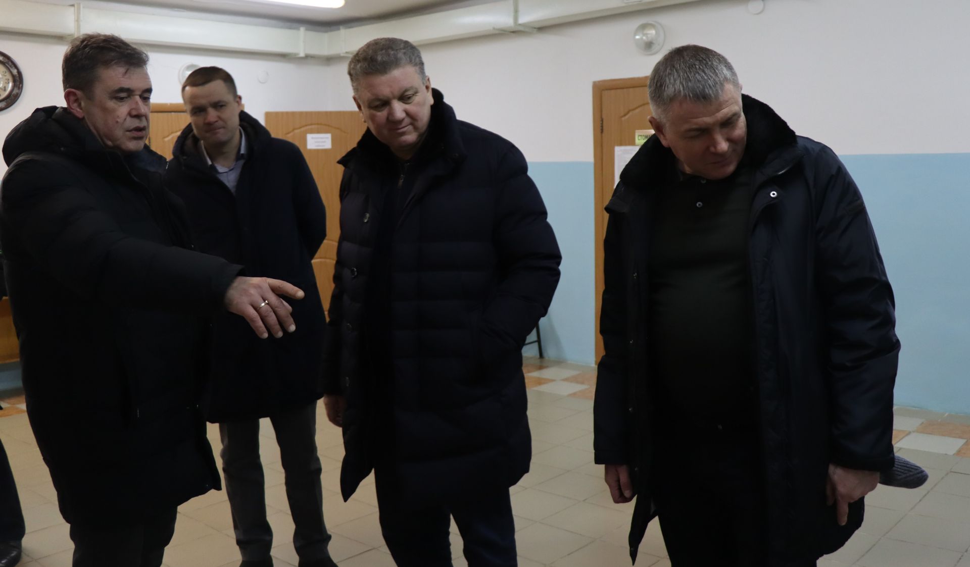 Алмаз Ахметшин посетил врачебную амбулаторию в микрорайоне сахароваров в Нурлате