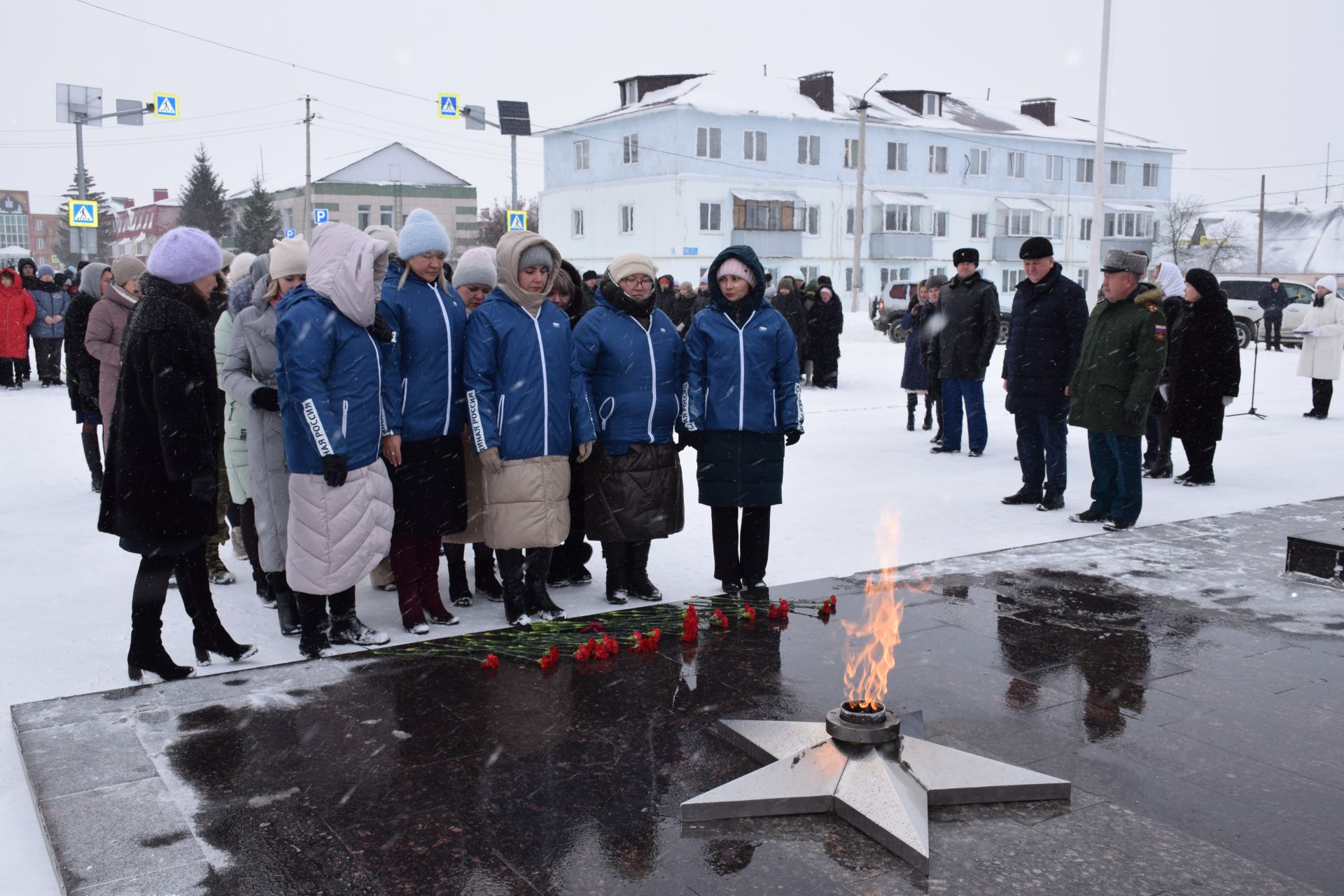 В Нурлате прошел торжественный митинг в честь Дня защитника Отечества