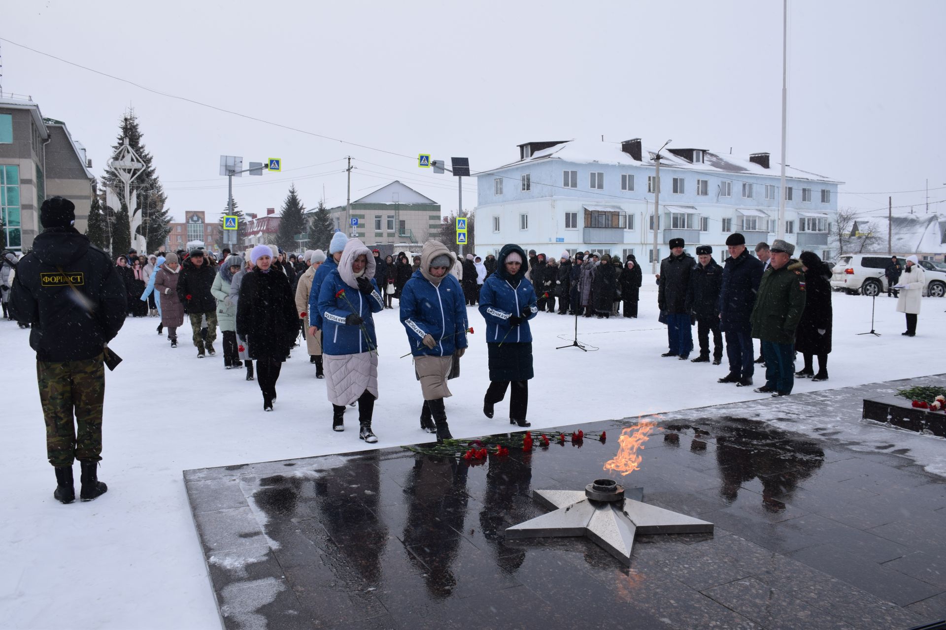 В Нурлате прошел торжественный митинг в честь Дня защитника Отечества