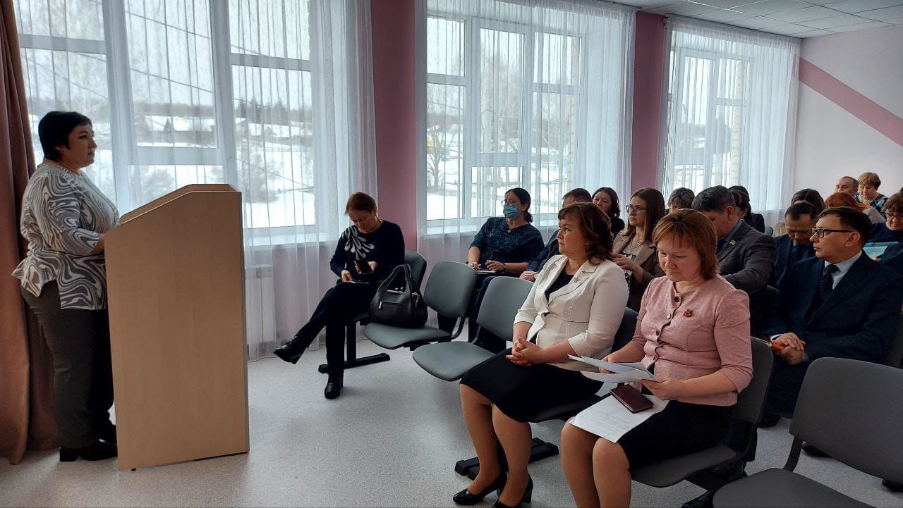 Директора школ Нурлатского района обсудили вопросы повышения качества образования