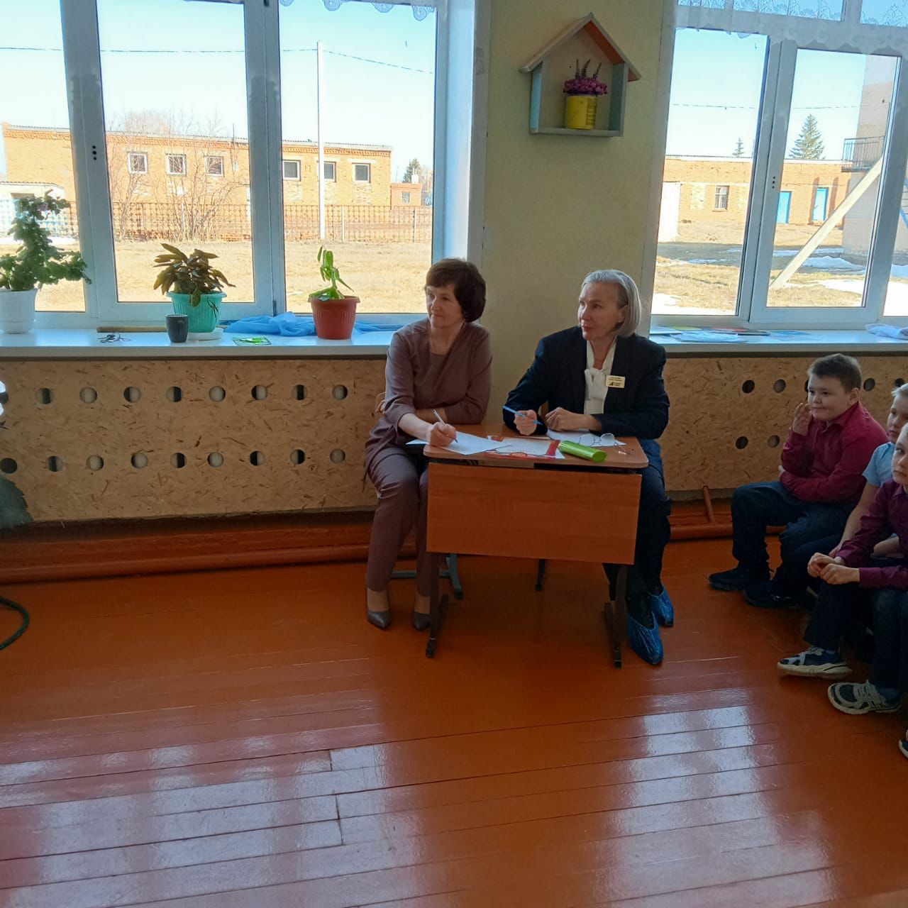 Учащиеся Старо-Челнинской школы повторяют ПДД