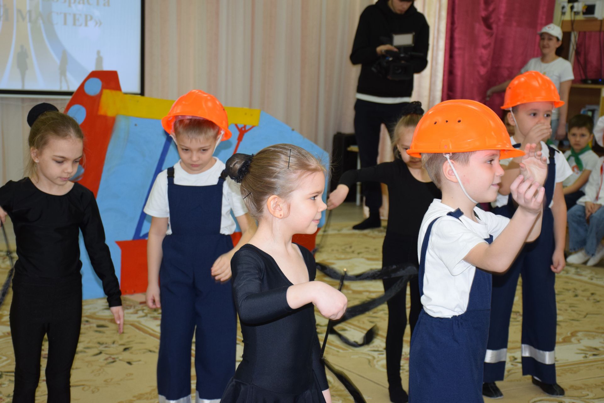 В Нурлате впервые состоялся игровой чемпионат по рабочим профессиям среди дошкольников