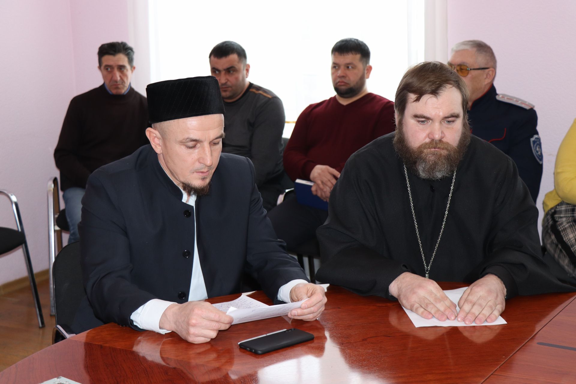 В Нурлате обсудили вопросы по взаимодействию с религиозными и общественными организациями