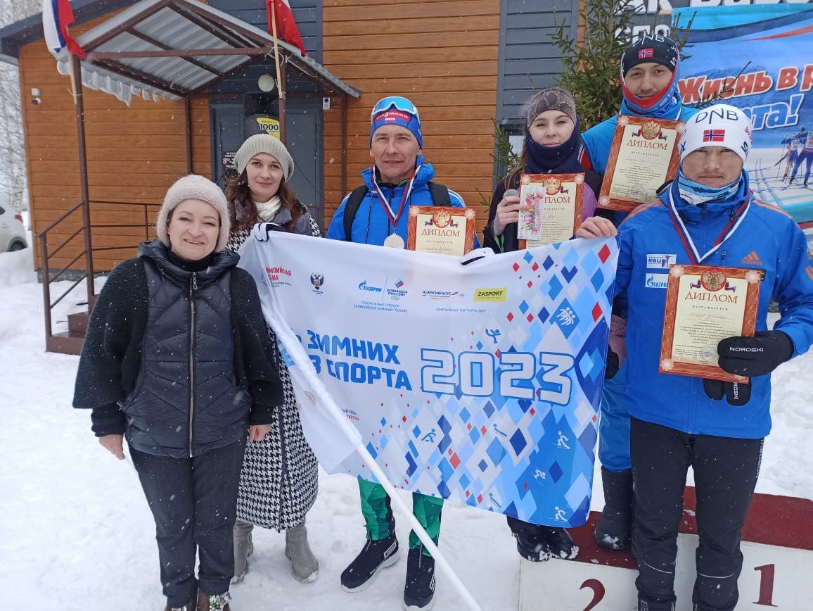 В Нурлате состоялись традиционные лыжные гонки в память ветерана спорта