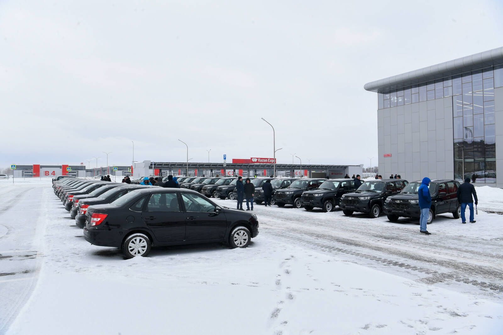 Нурлатские аграрии получили новый автомобиль