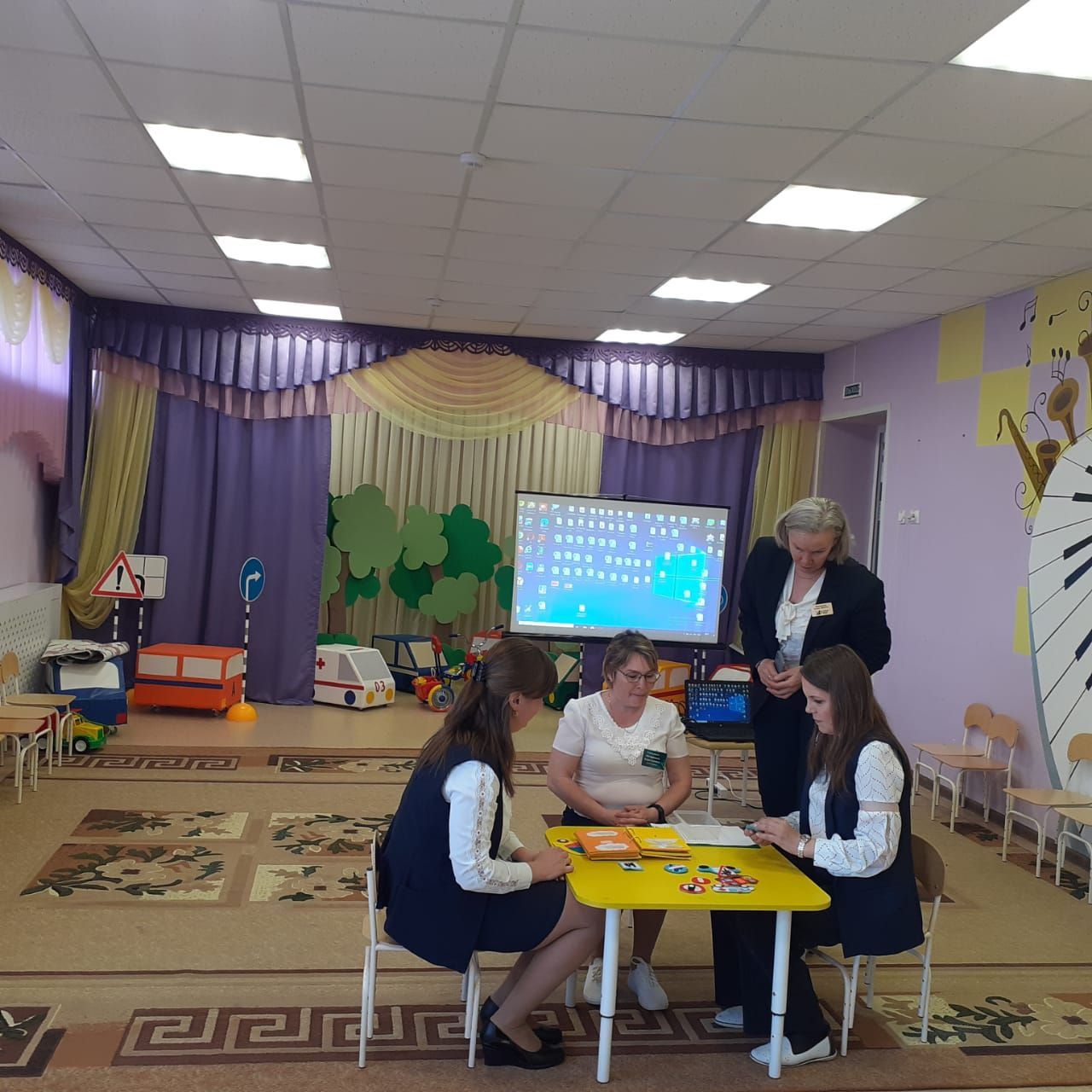 Нурлатские воспитатели обменялись опытом с педагогами из Черемшана
