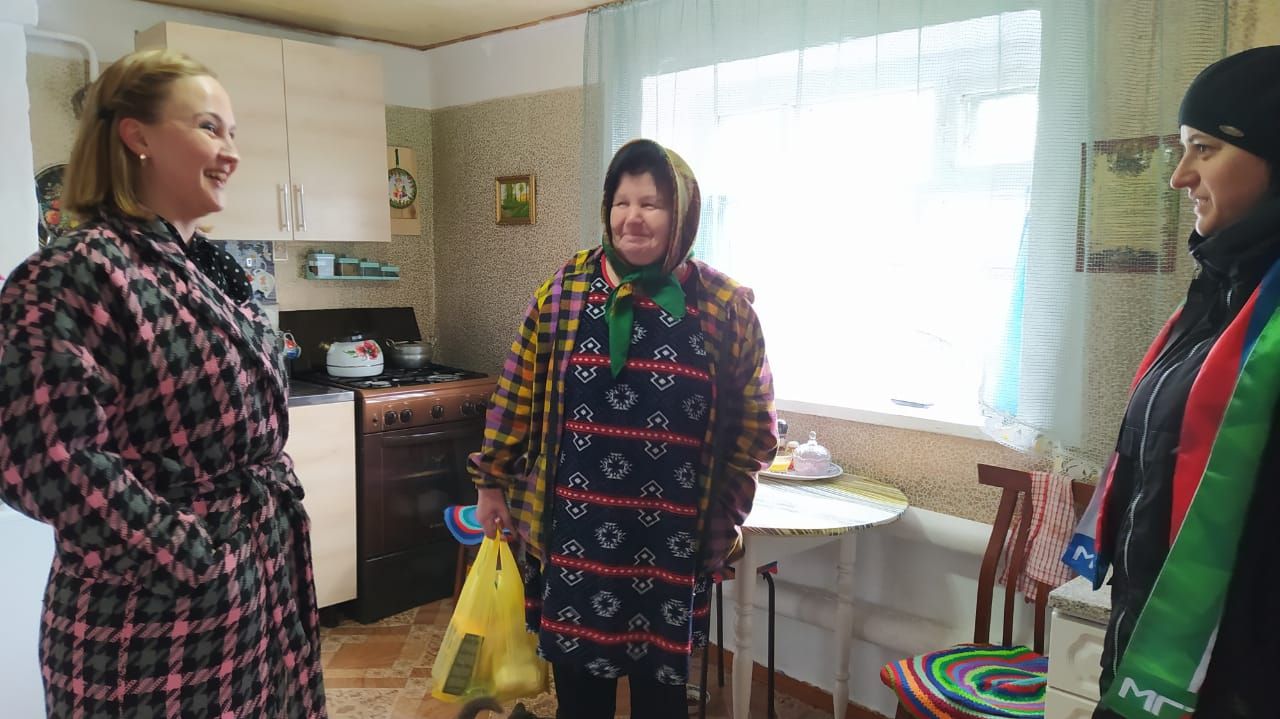 Нурлатские единороссы навещают семьи мобилизованных