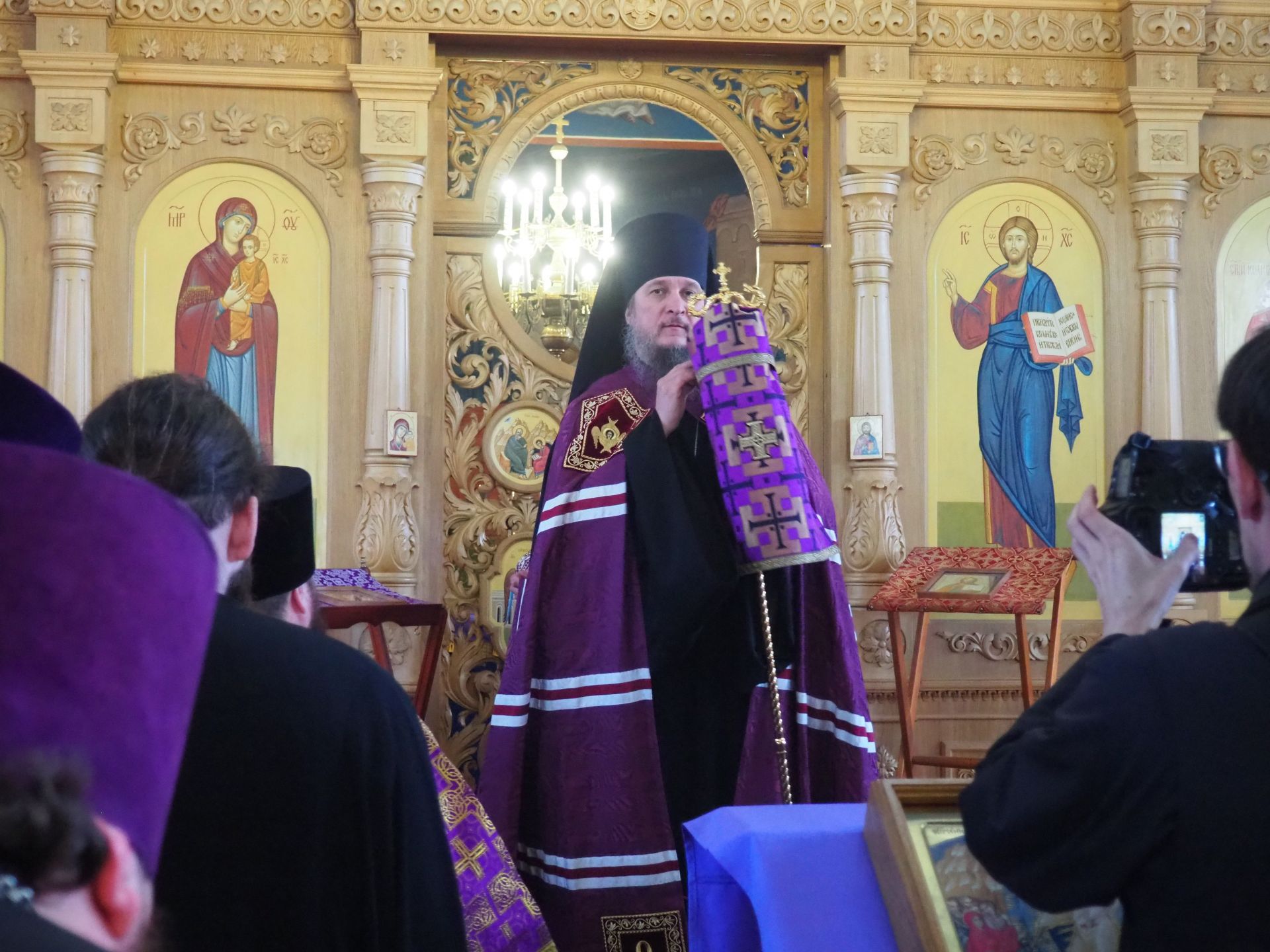 В Нурлате в день памяти преподобной Марии Египетской состоялась Божественная литургия