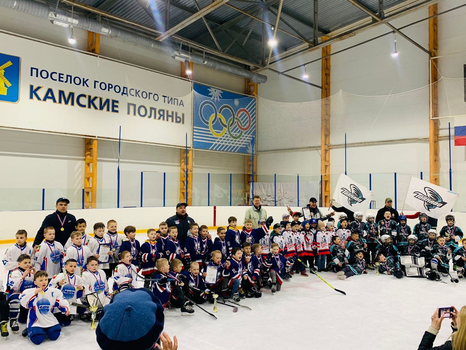 Нурлатские спортсмены стали победителями в турнире по хоккею