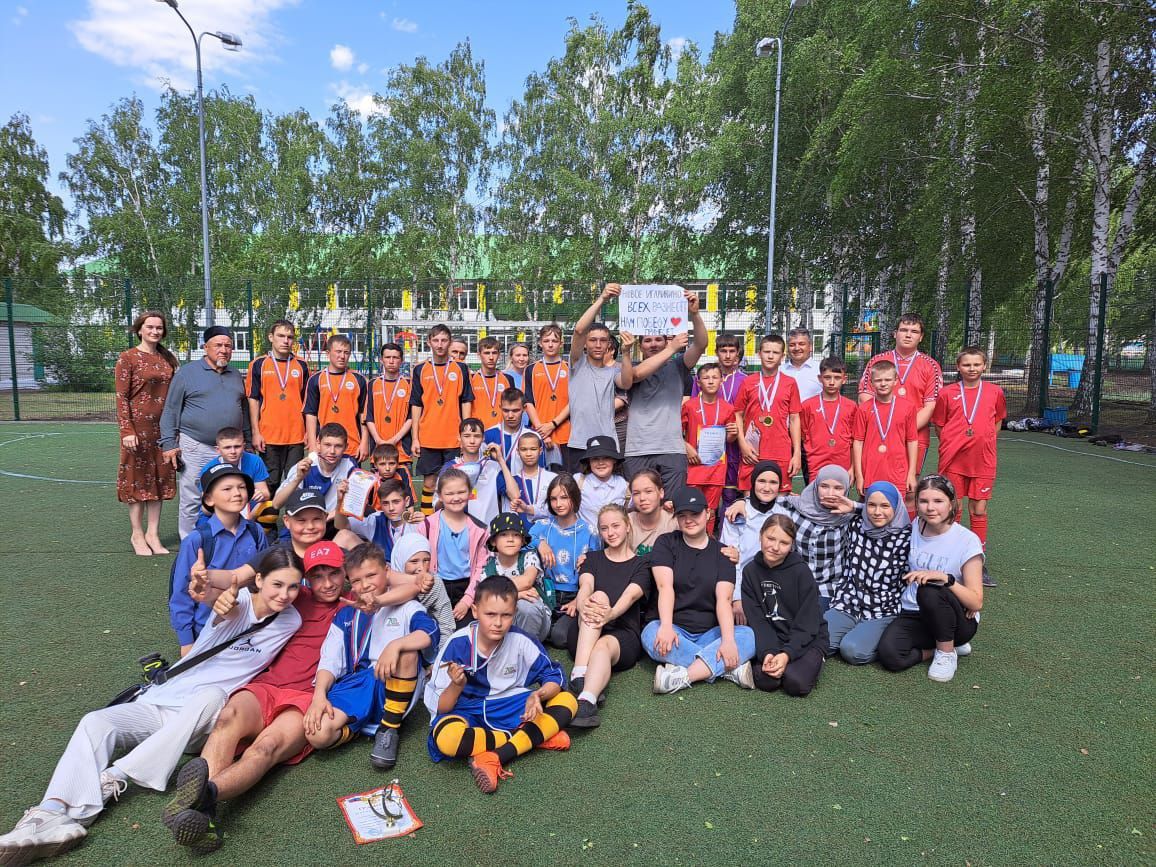 Сельские школы Нурлатского района провели турнир по мини-футболу