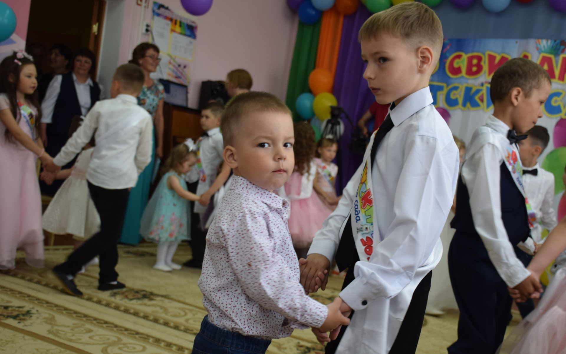В детских садах Нурлат проходят выпускные балы