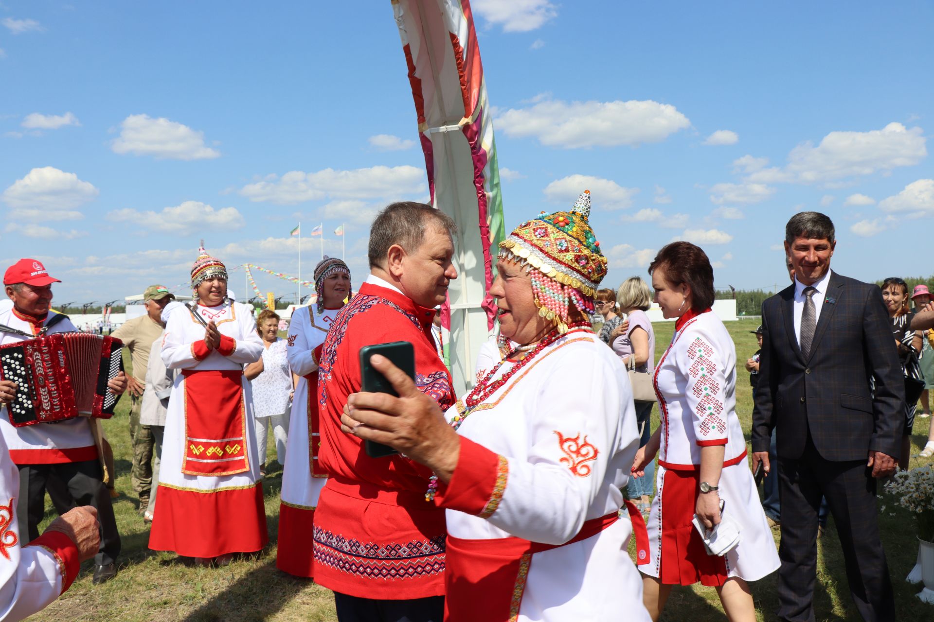 В Нурлате ярко и красочно встретили Уяв