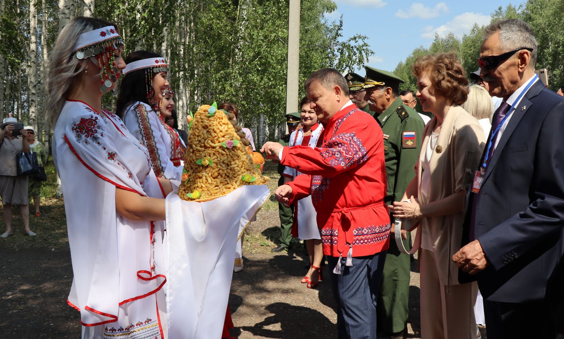 В Нурлате ярко и красочно встретили Уяв