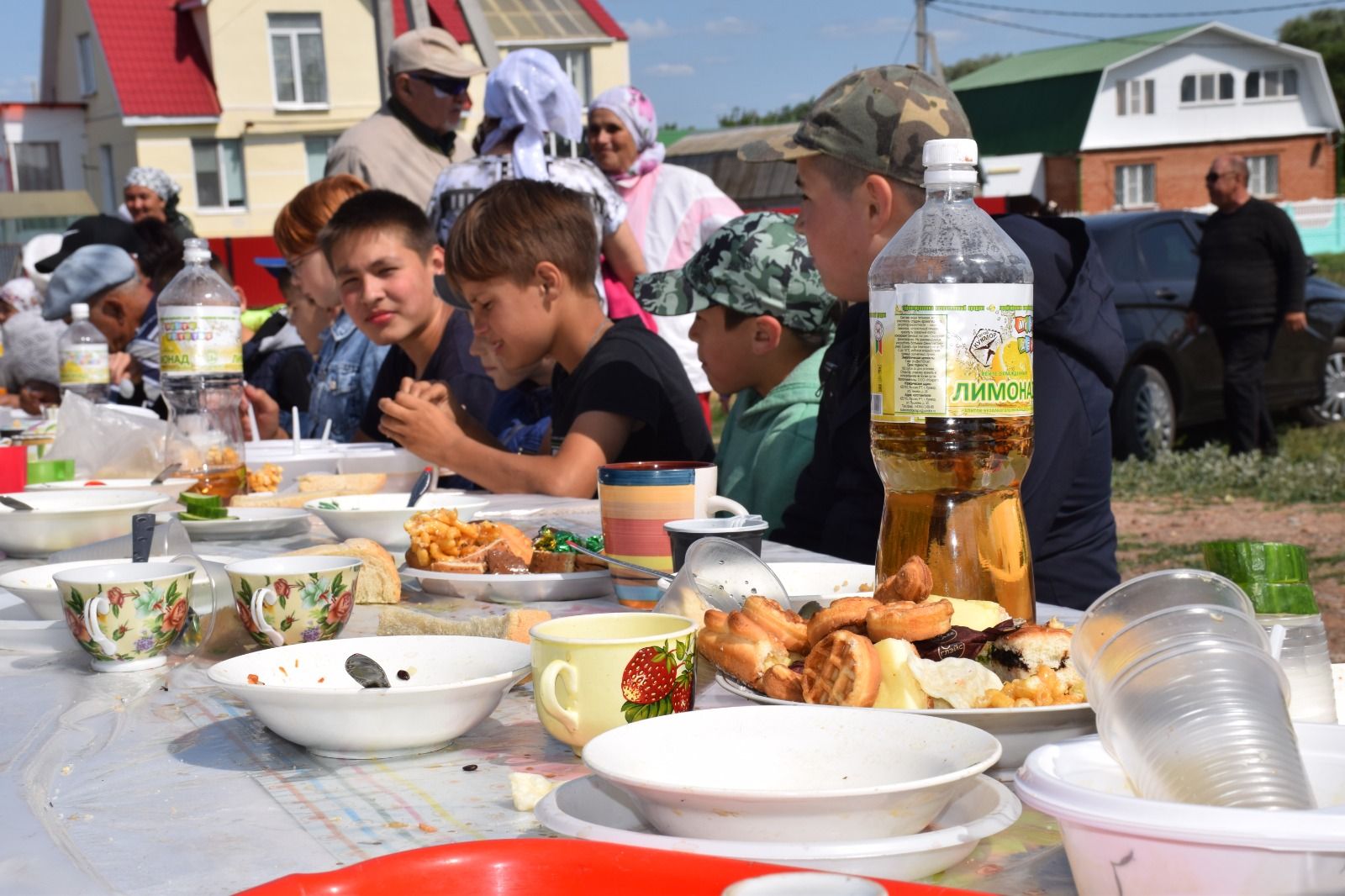 В микрорайоне Нижний Нурлат прошел День Ухи